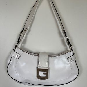 2000’s GUESS Purse